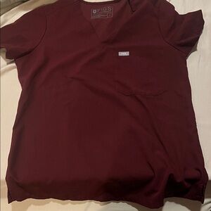 Figs burgundy Catarina Scrub Top - size small